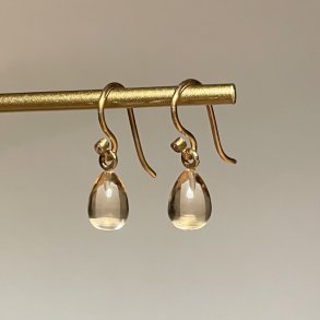 reringe med gylden kvarts