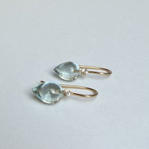 �reringe lys bl� kvarts