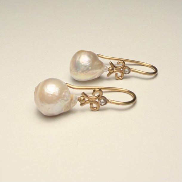 �reringe med barok perler