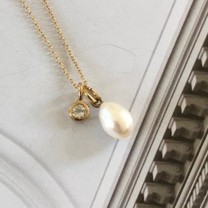 SMILLA HALSKDE FORGYLDT