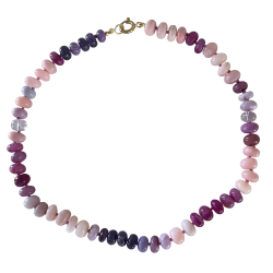 Halsk�de rosa opaler