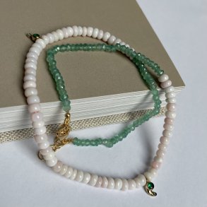 Halsk�de pink opal og gr�n onyx